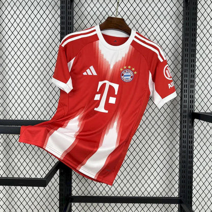 Maillot Domicile Bayern Munich 2025/26