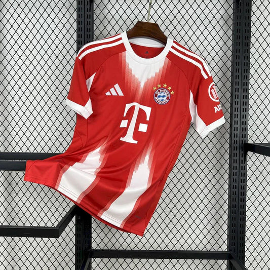Maillot Domicile Bayern Munich 2025/26